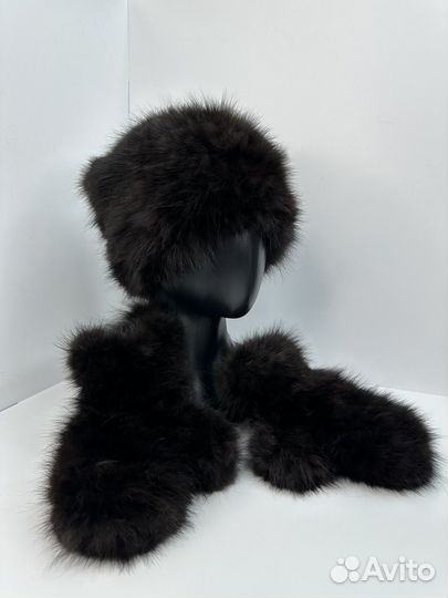 Колпак и варежки