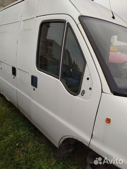 Правая передняя дверь ситроен джампер белая