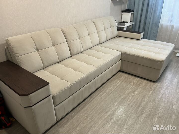 Угловой диван- Консул