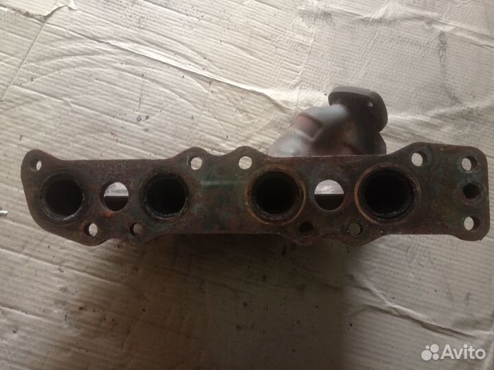 Выпускной коллектор для двигателя Suzuki M16A