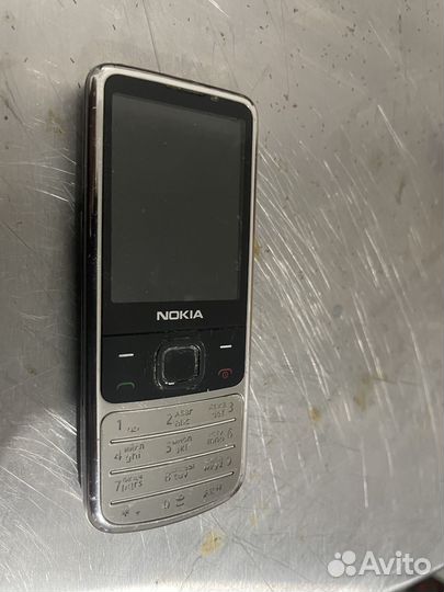 Nokia 6700 classic