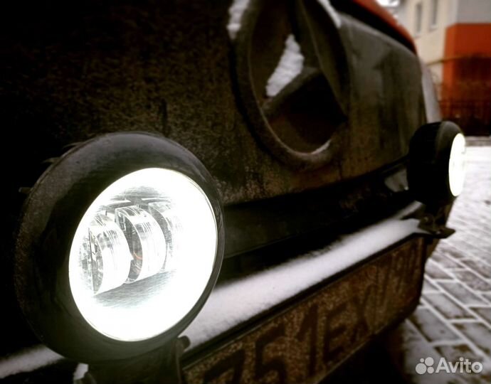 Светодиодные фары 60W с дхо, 2 шт. неослепляющие