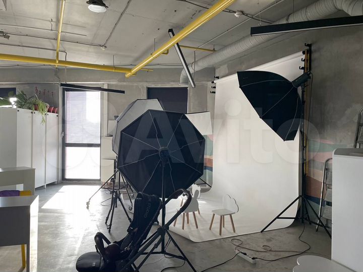 Офис, 697.9 м²