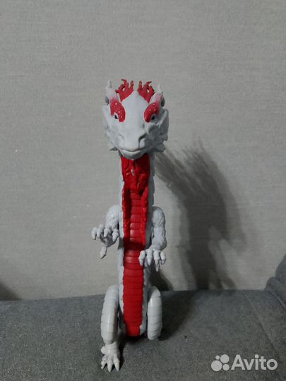 Дракон игрушечный