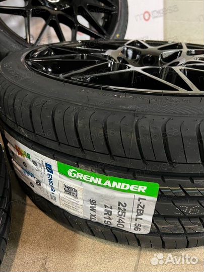 Летние колеса R19 666M Style BMW F Series