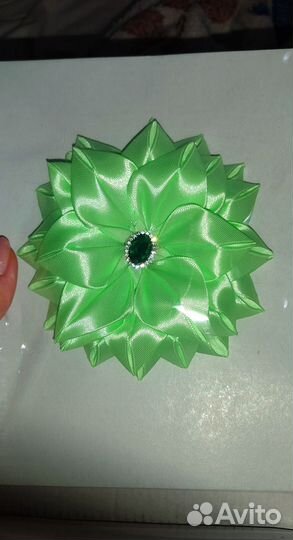 Резинки и заколки для волос