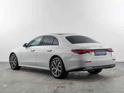 Mercedes-Benz E-класс 2.0 AT, 2024, 19 146 км, с пробегом, цена 7 119 999 руб., Москва