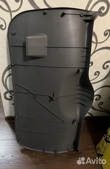 Обшивка багажника Ford Fusion