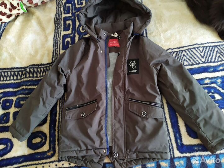 Куртка демисезонная 116.Одежда детская пакет 98 р