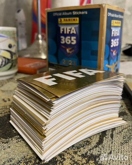 Наклейки panini FIFA 365 (2023)