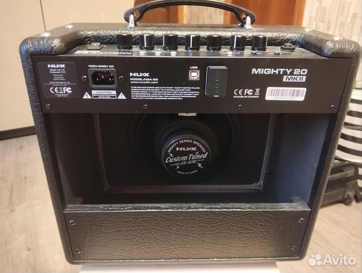 Гитарный комбоусилитель Nux mighty 20 mk2