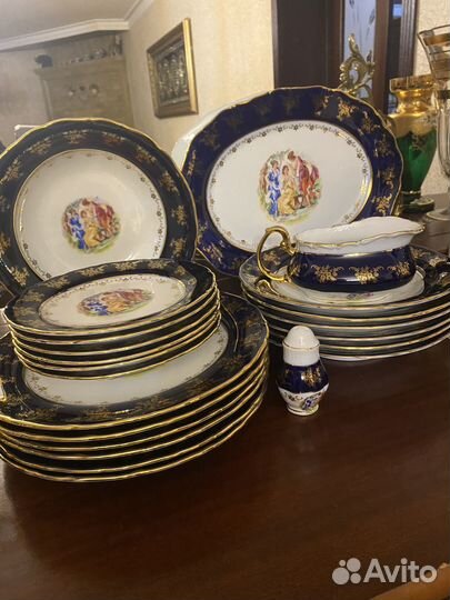 Сервиз чайный и столовый Мадонна