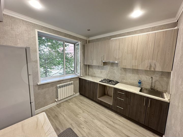 1-к. квартира, 41 м², 1/10 эт.