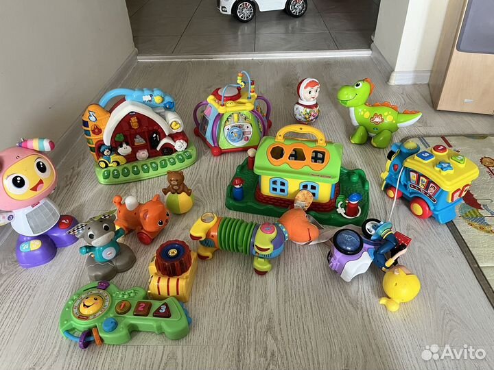 Детские игрушки большие фишер прайс чикко полесье