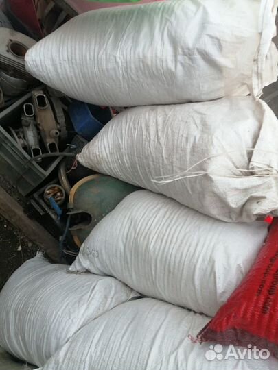 Опилки и стружка в мешках