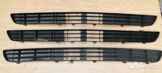 Решётка в передний бампер Audi 80 90 B3