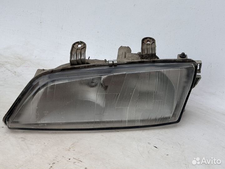 Фара левая правая Nissan Primera P11