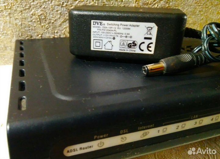 Модем D-Link DSL-2540U, TP-Link с блоком питания