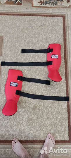 Щитки для занятий единоборствами