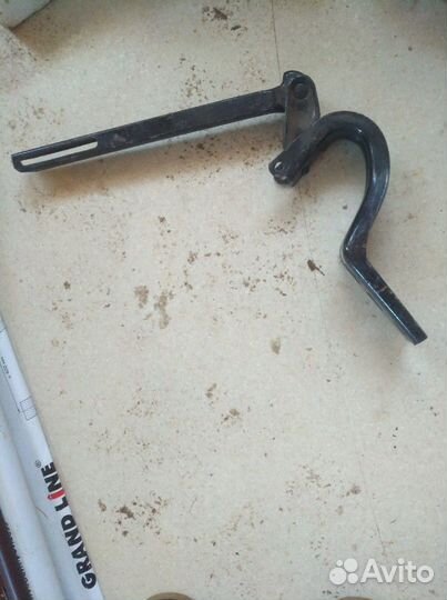 Петля багажника для газ 21 волга