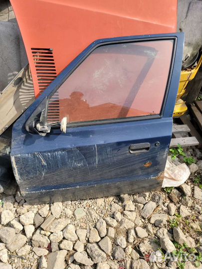 Замок ручка водительская на Шкода фелиция