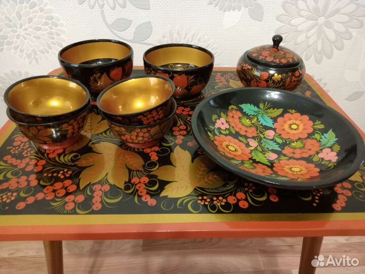 Посуда Хохлома