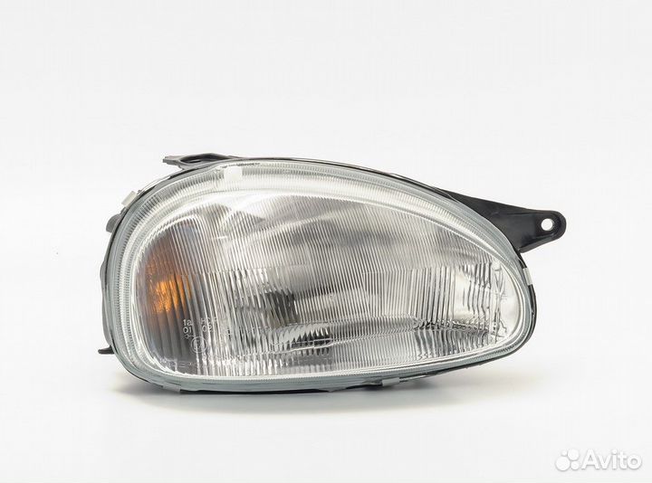 Фара правая Opel Corsa B