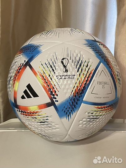 Футбольный мяч Adidas