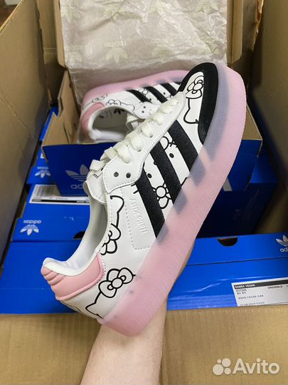 Adidas Samba x Hello Kitty