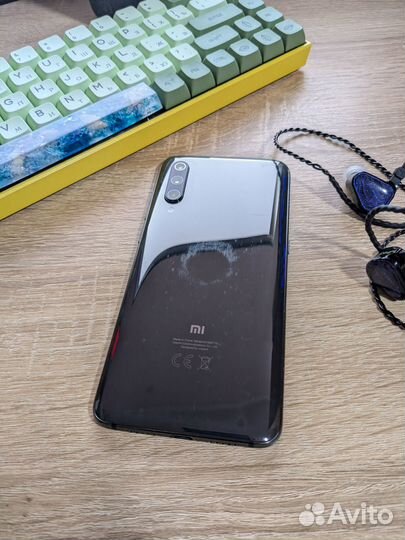 Xiaomi Mi 9, 6/128 ГБ