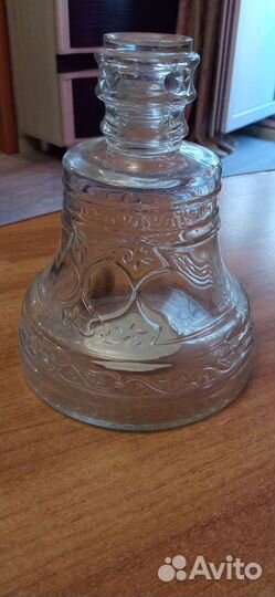 Пустые бутылки из под ликера и тубусы к бутылкам