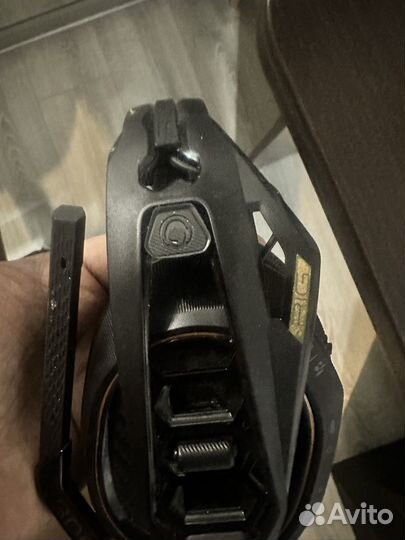 Наушники беспроводные Plantronics rig 800