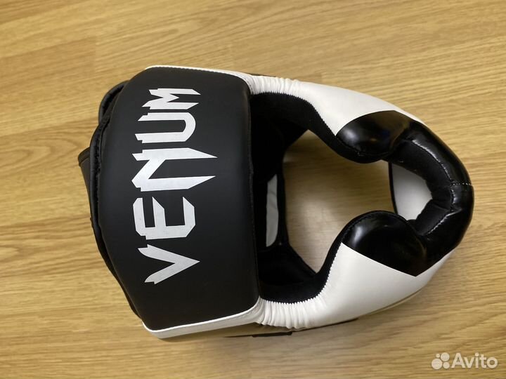 Боксерский шлем