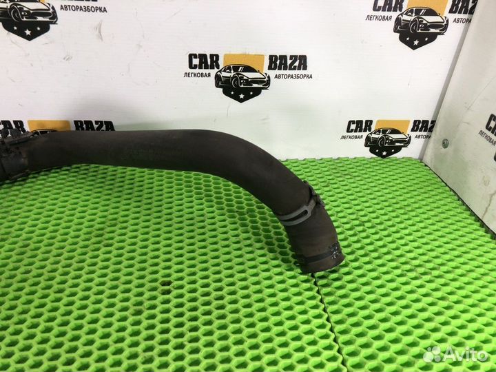 Патрубок радиатора нижний