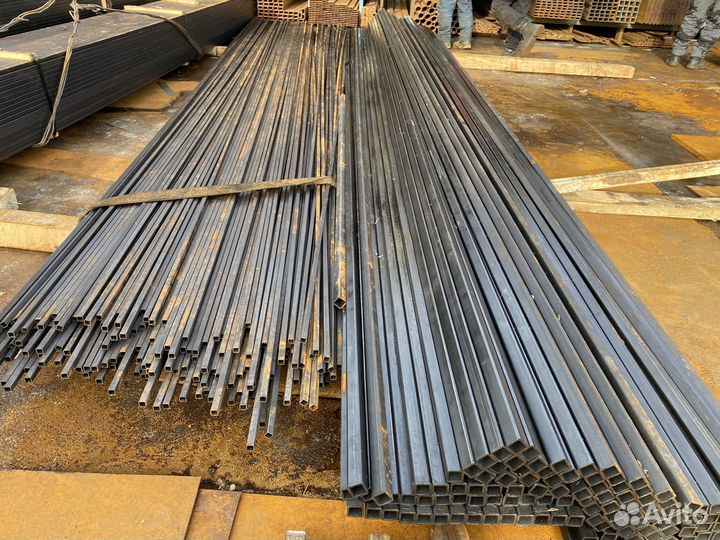 Профильная труба 40х40