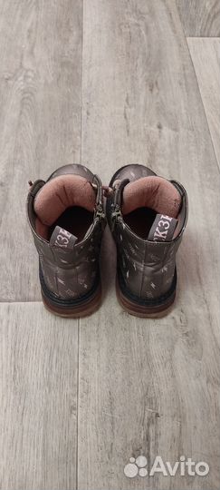 Ботинки демисезонные для девочки