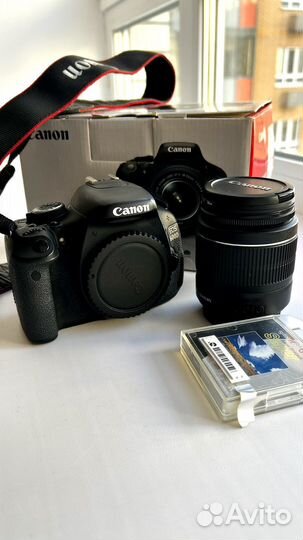 Зеркальный фотоаппарат Canon 600d