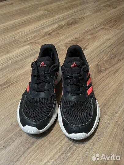 Кроссовки adidas для мальчика