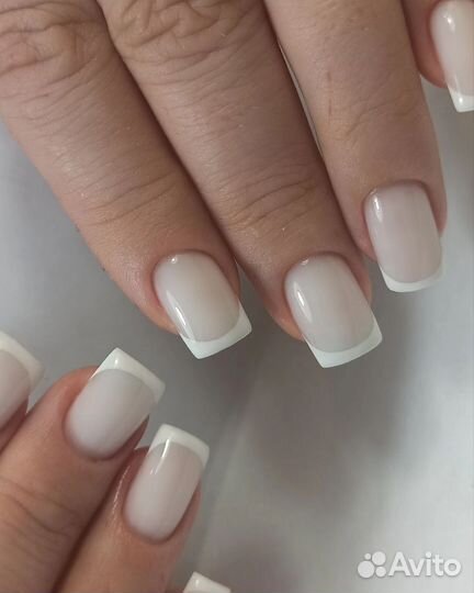 Наращивание ногтей