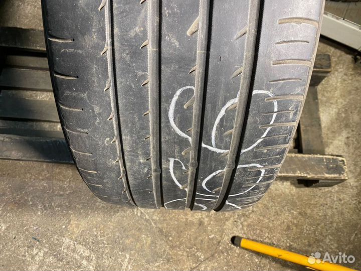 Yokohama Advan Sport V103S 265/35 R20 99Y