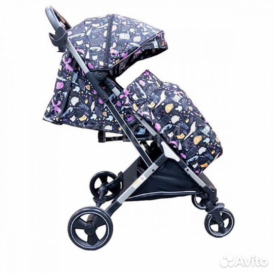 Коляска прогулочная Luxmom