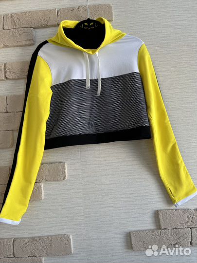 Одежда для спорта Stella Maccartny,Rebock 42-44р