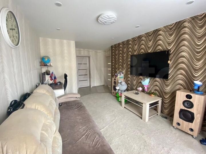 3-к. квартира, 61 м², 4/5 эт.