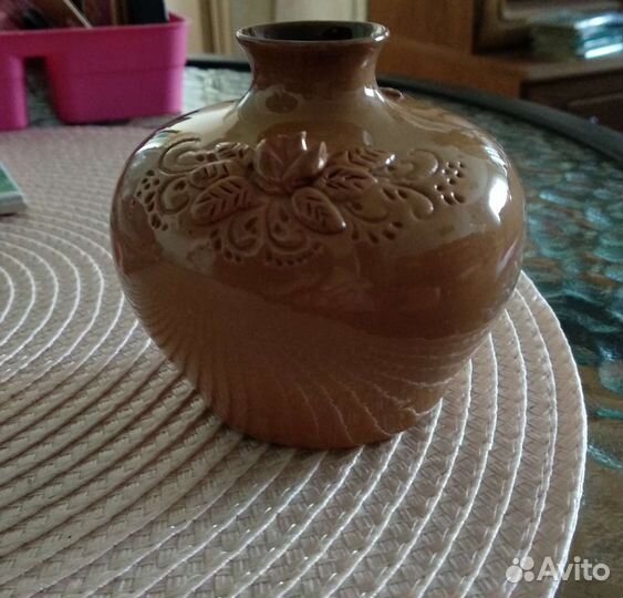 Вазочка небольшая