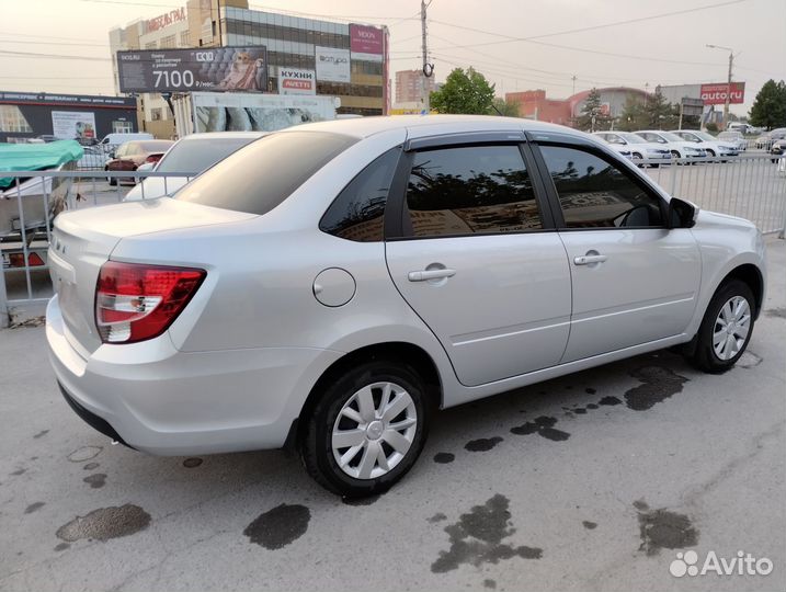 LADA Granta 1.6 МТ, 2023, 4 000 км