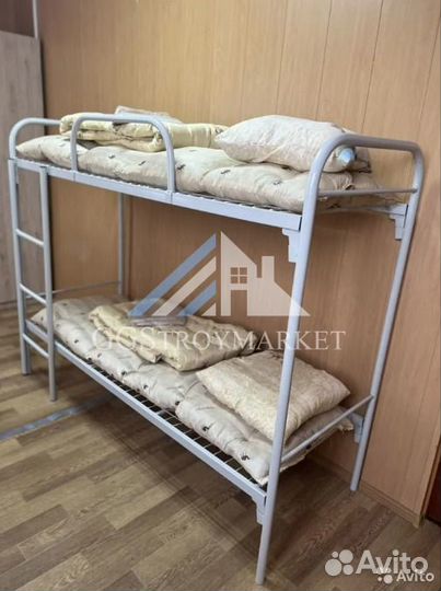 Металлическая двухъярусная кровать