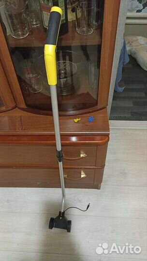 Кусторез аккумуляторный