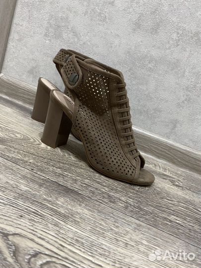 Босоножки женские instreet (zenden)