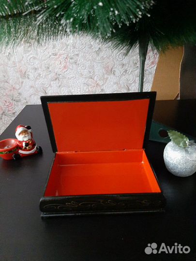 Шкатулка для украшений