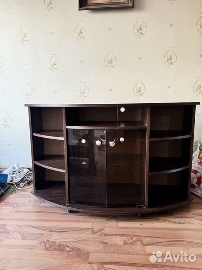 Тумба под телевизор